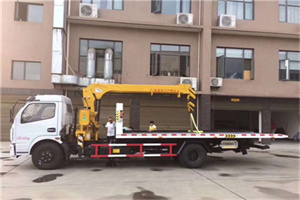 桃山附近汽车轮胎更换