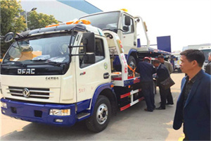 桃山汽车道路救援拖车价格